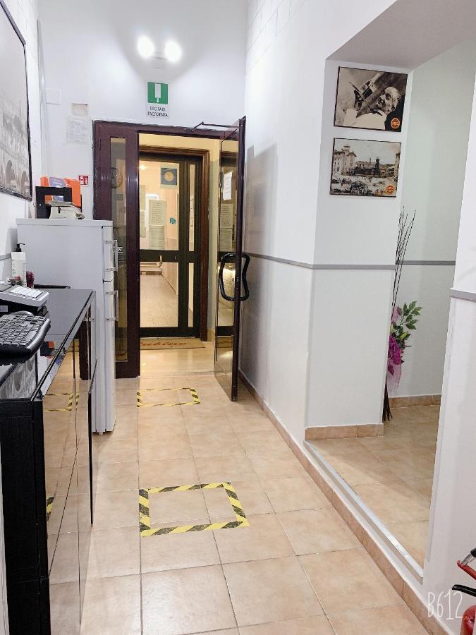 Golden Ratio Hotel Roma Ngoại thất bức ảnh